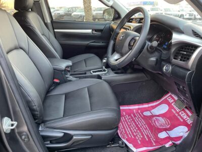 2021 Toyota Hilux SR5 Dual Cab 2.8 Litres 4 Cylinder Turbo Diesel Engine Grey Black Pickup