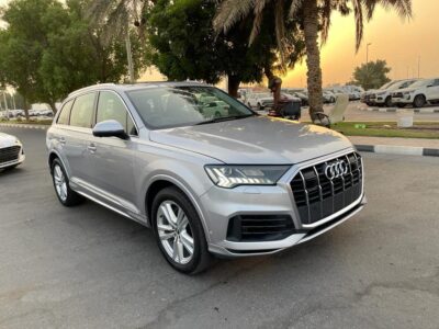 2020 Audi Q7 50 TDI Quattro 3.0-litre V6 Diesel Engine Silver Black SUV Automatic