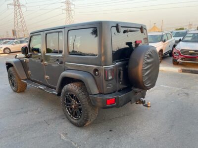 2017 Jeep Wrangler Unlimited Sport 3.6-liter Pentastar V6 Petrol Engine Grey Black SUV