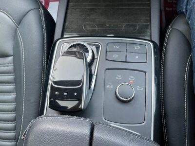 2017 Mercedes-Benz GLE 350d 4MATIC Coupe 3.0-liter V6 Turbocharged Diesel White Black SUV