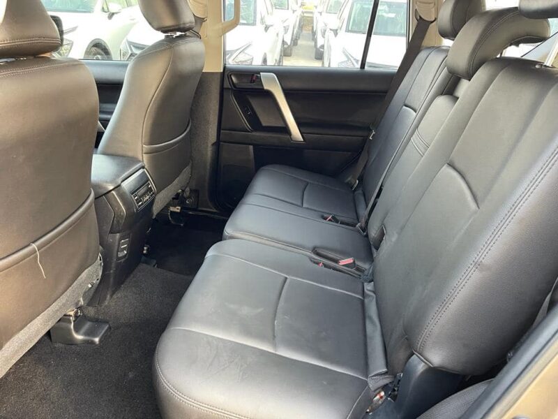 2021 Toyota Land Cruiser Prado 2.8 Litres 4 Cylinder Turbo Diesel Engine Brown Black SUV