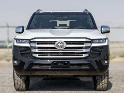 2025 Toyota Land Cruiser LC300 VX 3.5 Liters V6 Twin Turbo Petrol Engine Black SUV Automatic