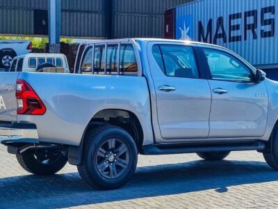 2024 Toyota Hilux DC 2.4 Litres 4-cylinder Diesel Turbo Engine Silver Black Pickup Truck