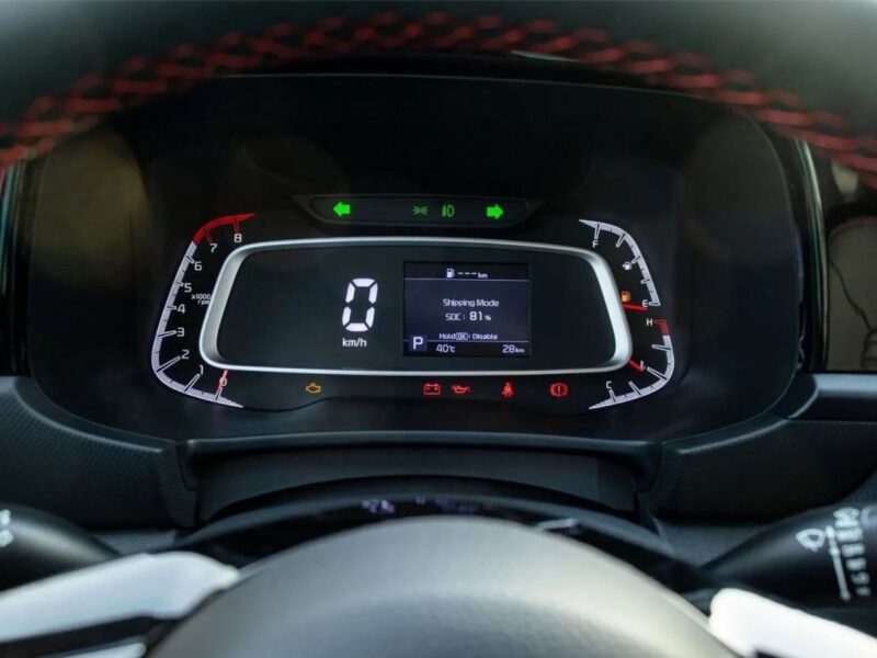 2023 Kia Sonet GLS 1.5 Liters 4-cylinder Petrol Engine Silver Grey SUV Automatic