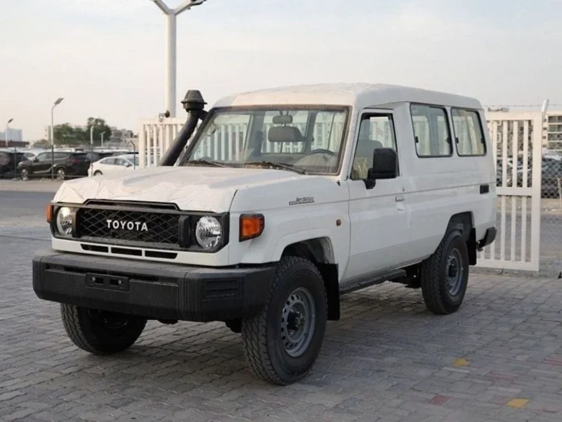 2025 Toyota Land Cruiser 70 Hard Top LC78 4.5 Litre V8 Diesel Engine White Brown SUV