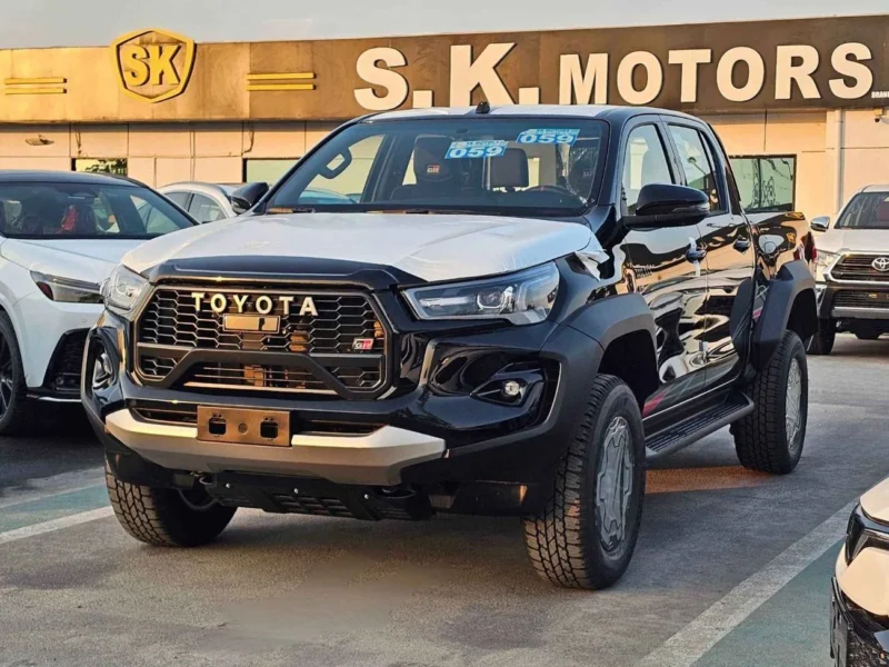 2025 Toyota Hilux GR SPORT 4.0 Litres 6-Cylinder Petrol Engine Black Pickup Truck Automatic GCC
