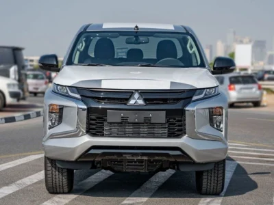 2023 Mitsubishi L200 Sportero Double Cab 2.4 Liters 4 Cylinders Diesel Engine Silver Black Pickup