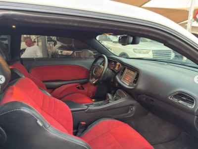 2016 Dodge Challenger SRT Hellcat 6.2 Liter V8 Supercharged HEMI White Red Coupe GCC