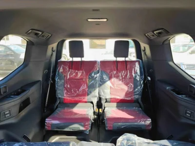 2024 Toyota Land Cruiser 300 VXR 3.3 Litres twin-turbo V6 Diesel Engine White Red SUV GCC