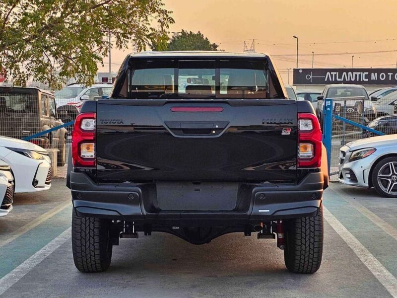 2025 Toyota Hilux GR SPORT 4.0 Litres 6-Cylinder Petrol Engine Black Pickup Truck Automatic GCC
