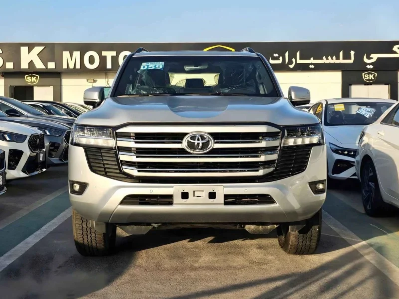 2025 Toyota Land Cruiser GXR 4.0 Liters 6 Cylinder Petrol Engine Silver Black SUV Automatic GCC