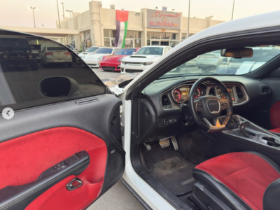 2016 Dodge Challenger SRT Hellcat 6.2 Liter V8 Supercharged HEMI White Red Coupe GCC