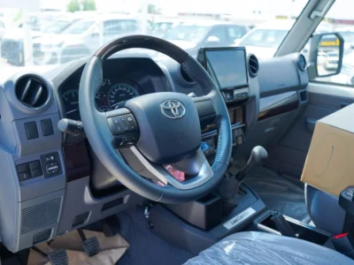 2026 Toyota Land Cruiser 70 Series 2.8L Turbo Diesel 4 Cylinders Engine White Grey SUV