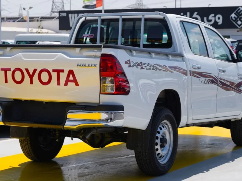 2026 Toyota Hilux 2.4 Litres D-4D Turbo Diesel White Burgundy Pickup Truck Manual
