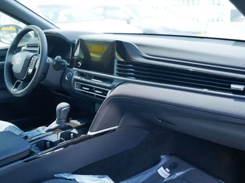 2026 Toyota Camry LE 2.5-liter 4-cylinder Petrol Engine Black Sedan GCC Specs