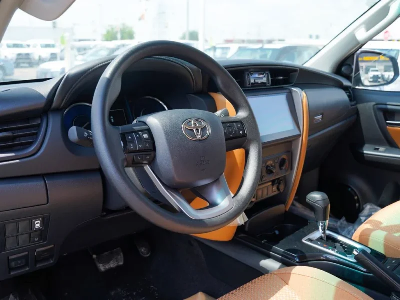 2026 Toyota Fortuner 2.7 Litres 4-cylinder Engine Petrol White Tan SUV GCC Specs