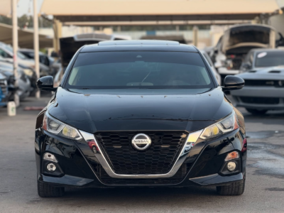 2020 Nissan Altima 2.5L DOHC 16-Valve 4-Cylinder Petrol Engine Black Sedan FWD