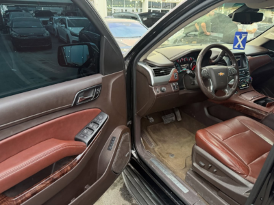 2015 Chevrolet Tahoe LTZ 5.3 Liters 8 Cylinders Petrol Engine Black Brown SUV