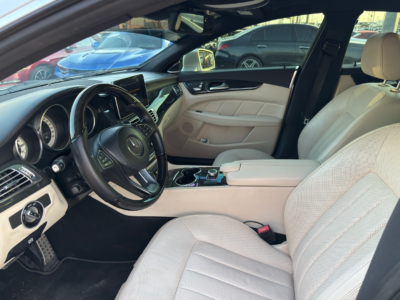2016 Mercedes-Benz CLS400 3.0 Liters V6 twin-turbo Petrol Engine Silver White Sedan