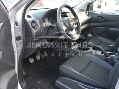 2023 Nissan Navara 2.5 Diesel XE 4x4 MT DC Plus 2.5 Liters 4 Cylinders Diesel Engine Silver Black