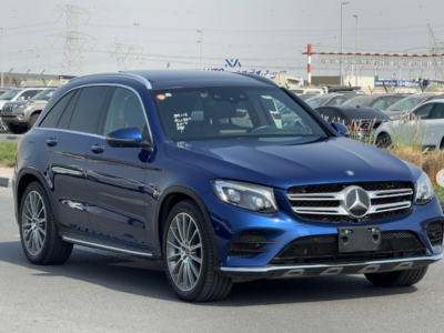 2017 Mercedes-Benz GLC 350e 4MATIC 2.0 Liters 4-cylinder inline Petrol Engine Blue Black SUV
