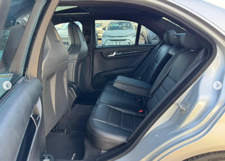 2014 Mercedes-Benz C63 AMG Edition 507 6.2 Liters Naturally Aspirated V8 Engine Silver Black Sedan