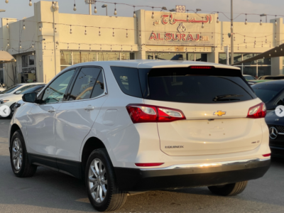 2020 Chevrolet Equinox 1.5 Litres Turbo 4-Cylinder Petrol Engine White Black Compact SUV FWD
