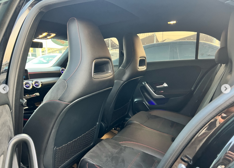 2018 Mercedes-Benz A250 2.0 Litres Turbocharged I4 Petrol Engine Black Hatchback FWD GCC