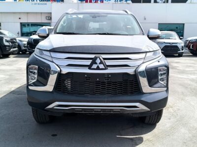 2023 Mitsubishi Pajero Sport 2.5 Litres Diesel Turbocharged Engine Grey Black SUV GCC Specs