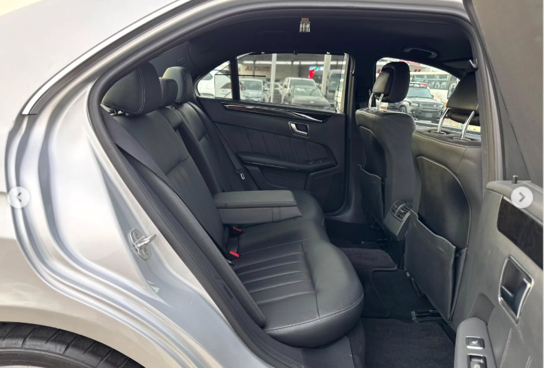 2014 Mercedes-Benz E400 3.5 Liters V6 Hybrid Engine Silver Black Luxury Sedan Automatic RWD