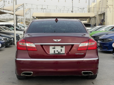 2013 Hyundai Genesis 3.8-liter V6 Petrol Engine Maroon Beige Sedan American Specs RWD