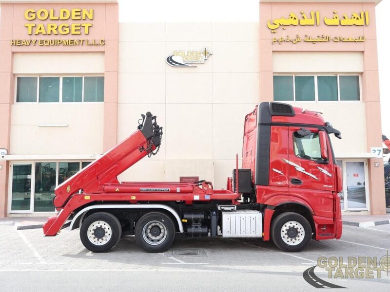 2016 Mercedes Actros 2548 6x2 Skip Loader 6 Cylinder Diesel Engine Automatic Red