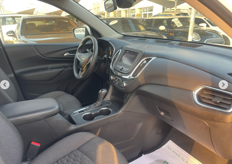 2020 Chevrolet Equinox 1.5 Litres Turbo 4-Cylinder Petrol Engine White Black Compact SUV FWD