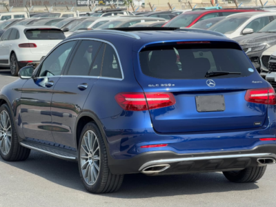 2017 Mercedes-Benz GLC 350e 4MATIC 2.0 Litres Inline-4 Cylinder Engine Blue Grey Luxury SUV