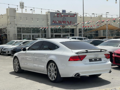 2011 Audi A7 3.0 Liters 6-cylinder Petrol Engine White Beige Sedan