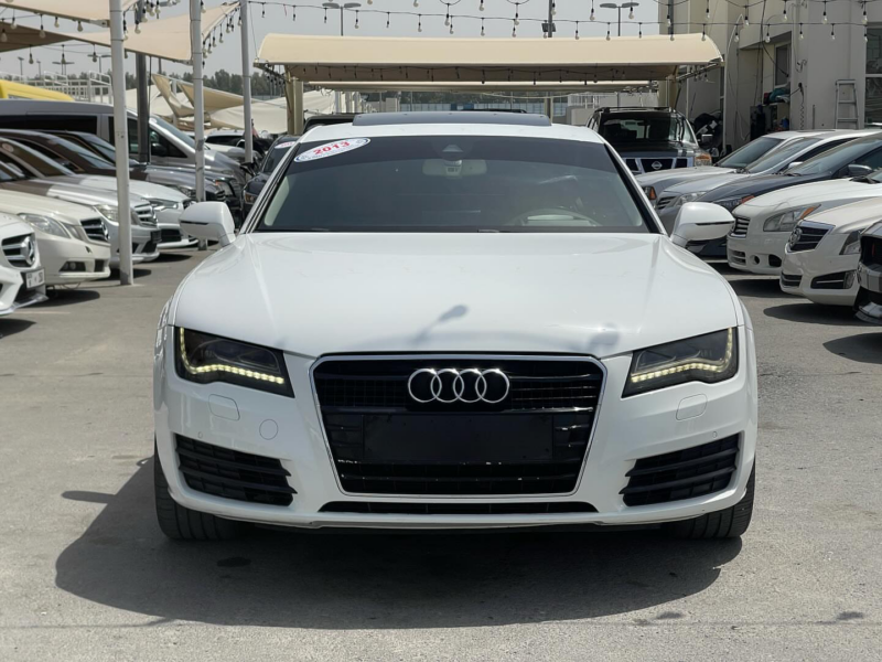 2011 Audi A7 3.0 Liters 6-cylinder Petrol Engine White Beige Sedan