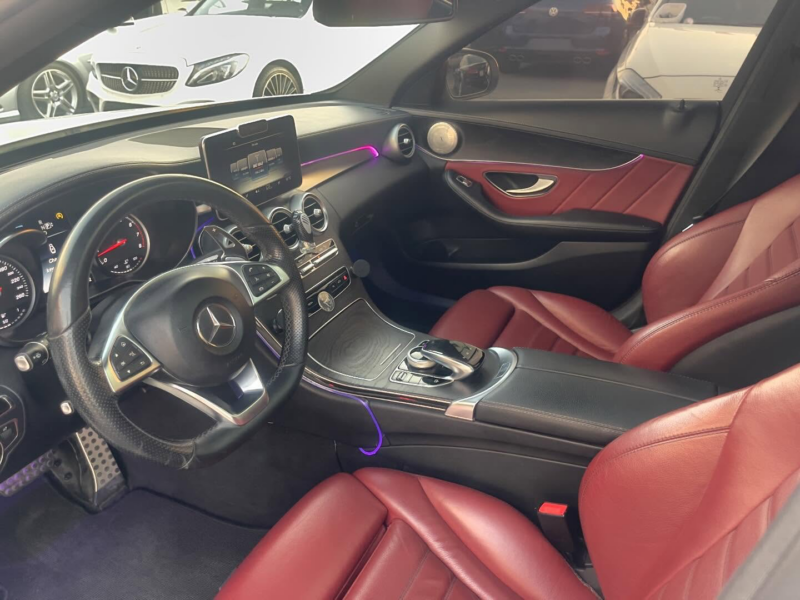 2015 Mercedes-Benz C300 2.0 Liters 4-cylinder Petrol Engine White Red Sedan