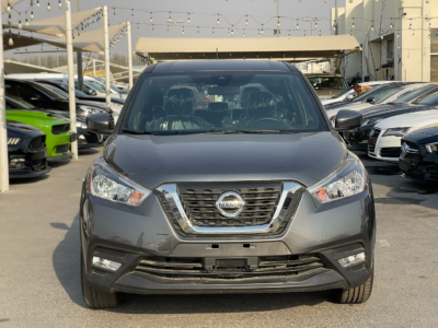 2020 Nissan Kicks 1.6 Liters 4 Cylinder Petrol Engine Grey Black Compact SUV