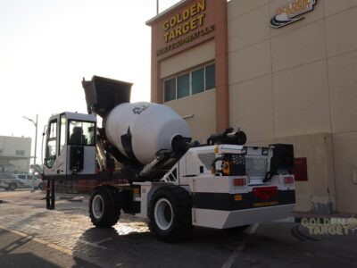 2026 SOLUTION SC25 Self Loading Mixer 4-cylinder Dongfeng Cummins 4BT3.9-C100 Diesel Engine White