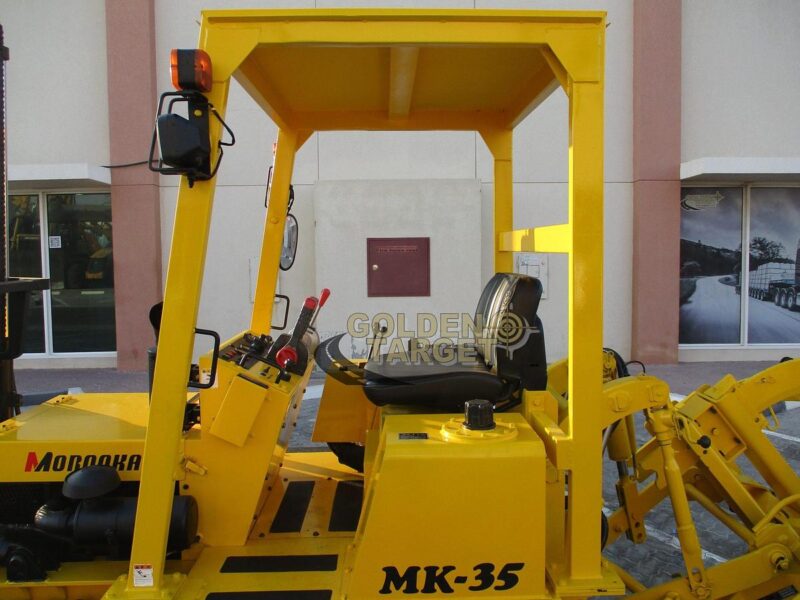 2006 MOROOKA MK35 Crawler Forklift 4 Cylinder Diesel Engine Yellow