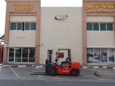 2025 HELI CPC30 Diesel Forklift QUANCHAIV29-50V42 4 Cylinder Diesel Engine Red