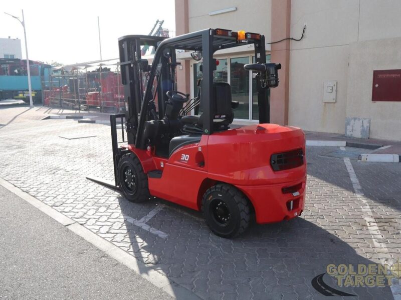 2026 HANGCHA CPCD30-XRW55F Diesel Forklift 4 Cylinder Diesel Engine Red Export