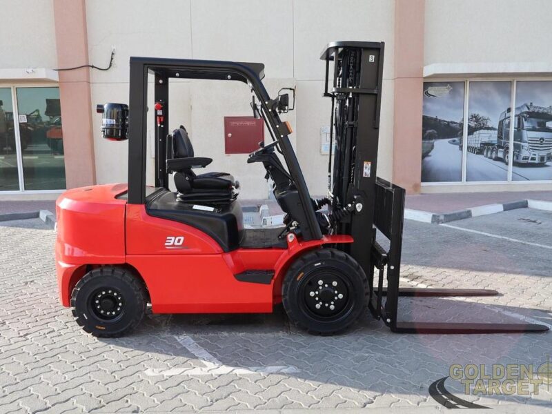 2026 HANGCHA CPCD30-XRW55F Diesel Forklift 4 Cylinder Diesel Engine Red Export