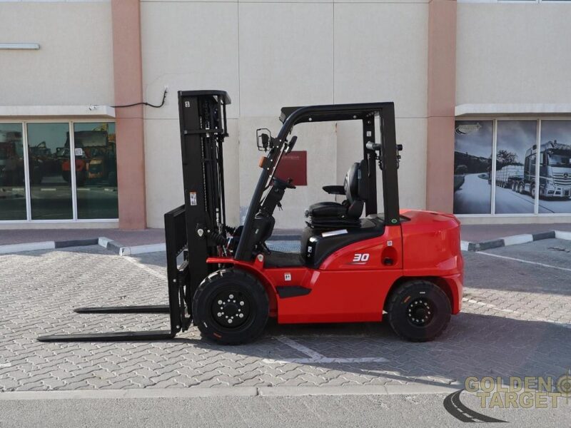 2026 HANGCHA CPCD30-XRW55F Diesel Forklift 4 Cylinder Diesel Engine Red Export