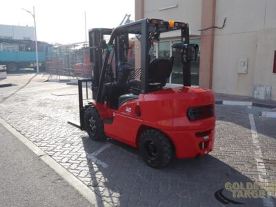 2026 HANGCHA CPCD30- XRW10 Diesel Forklift 4 Cylinder Diesel Engine Red Export
