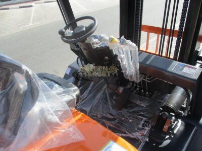 2025 NEW SOCMA HNF-70 Forklift ISUZU 6BG1 6 Cylinder Diesel Engine Orange