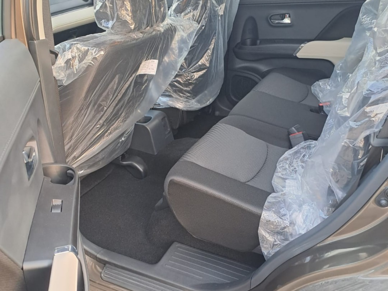 2023 Toyota Rush 1.5 Litres 4 Cylinders Petrol Engine Grey Black SUVAutomatic