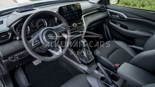 2025 Suzuki Grand Vitara 1.5 Litres 4-Cylinder Hybrid Engine Grey Black SUV