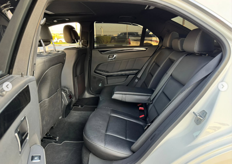 2011 Mercedes-Benz E550 AMG 5.5-liter V8 DOHC 32-valve White Black Luxury Sedan Clean Title