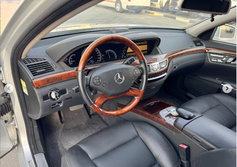 2012 Mercedes-Benz S550L AMG 4.6 Litres Twin-Turbo V8 Petrol Engine Silver Black Sedan